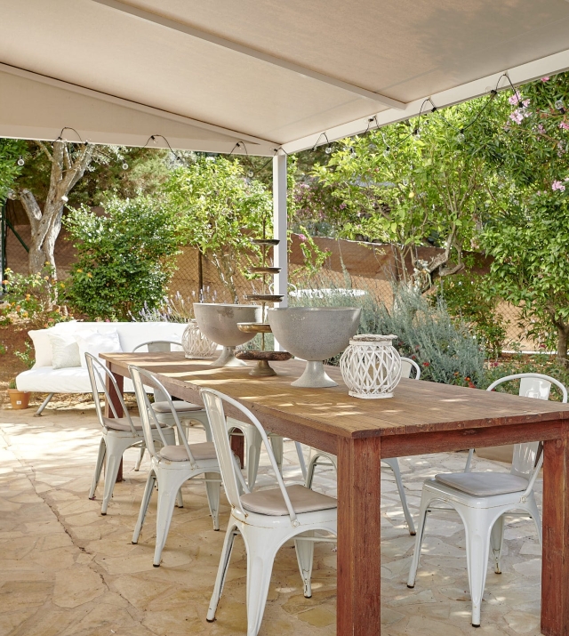 Resa Estates Ibiza for sale te koop Casa Rui Tourist license sta Eularia exterior dining area.jpg
